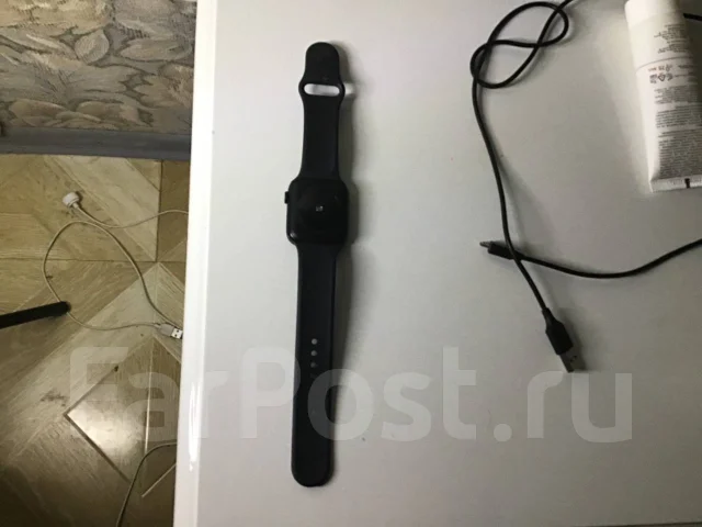 Apple Watch SE 2. GPS, NFC, IP67, IP68 ����