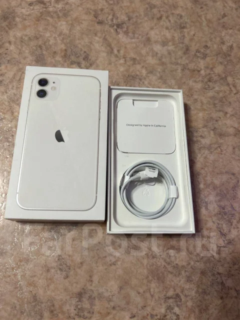 Apple iPhone 11. �/�, 64 ��, �����, 3G, 4G LTE, 5G, Dual-SIM, ����������, NFC ����