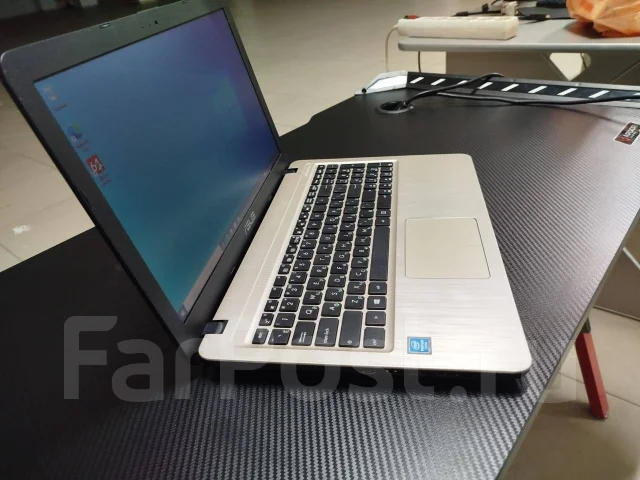 Asus VivoBook X540MA ����