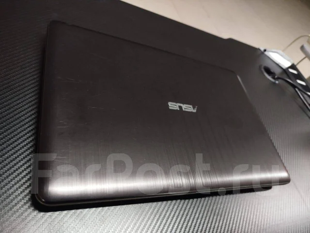 Asus VivoBook X540MA ����