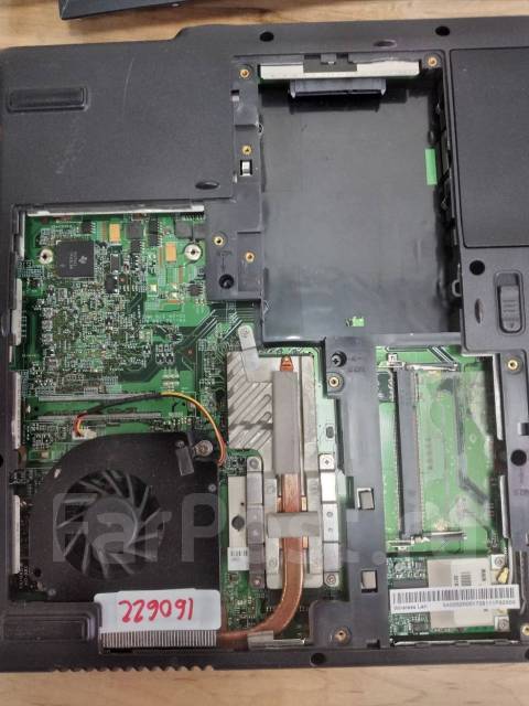 Acer. 15.4", 1,6����, ��� 2048 ��, ���� 1���, WiFi: 1 ����