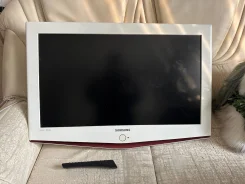 Samsung. LCD (��) ����