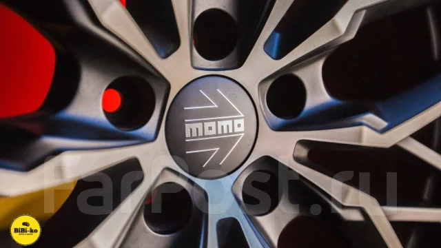 MOMO. 8.5/9.5x19", 5x120, ET34/40, �� 72,6���. ����
