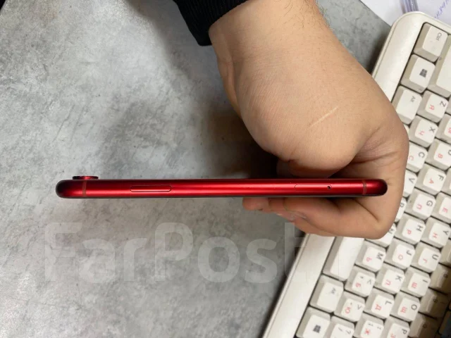 Apple iPhone Xr. �/�, 64 ��, �������, 4G LTE ����