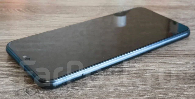 Honor 8X. �/�, 64 ��, ������, 3G, 4G LTE, Dual-SIM, NFC ����