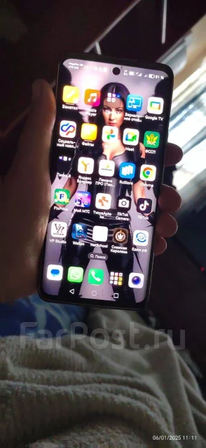 Honor 50. �/�, 128 ��, ������, 4G LTE, 5G, Dual-SIM, NFC ����