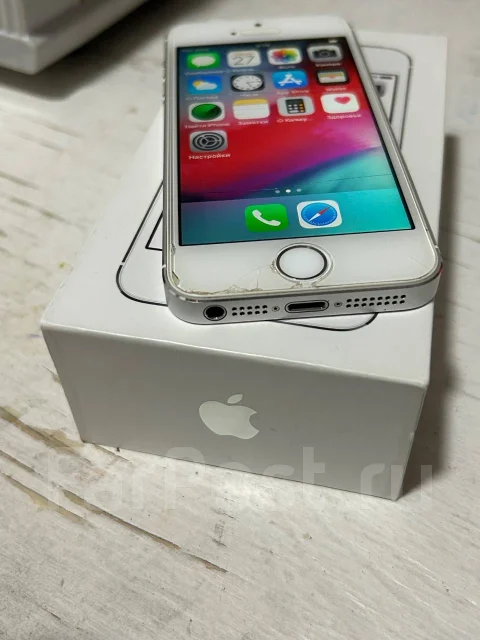 Apple iPhone 5s. �/�, 16 ��, ����� ����