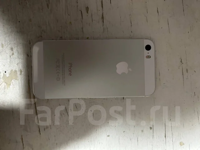 Apple iPhone 5s. �/�, 16 ��, ����� ����
