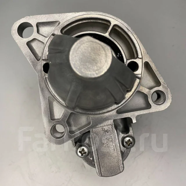 ����������� ������� Mazda MPV, Premacy. �������� M000T80381 ����