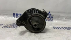 ������� ��������� Nissan Cefiro (A33) A33, PA33 1998 - 2003 112102Y010 112102Y010 ����