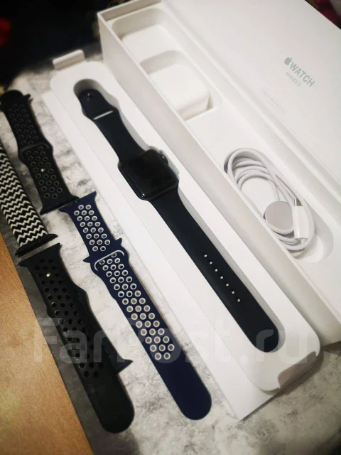 Apple Watch Series 3. GPS ����