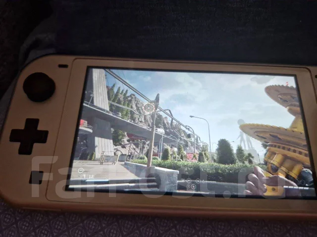 Nintendo Switch Lite ����