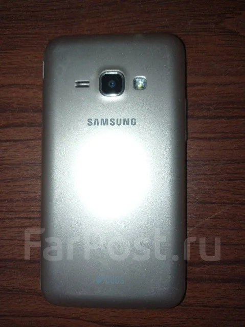 Samsung Galaxy J1 2016. �/�, �� 8 �� ����