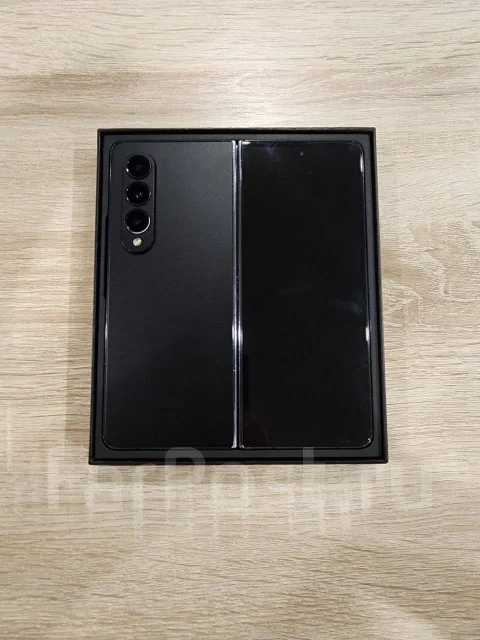 Samsung Galaxy Z Fold4. �/�, 512 ��, ������, 3G, 4G LTE, 5G, Dual-SIM, ����������, NFC ����