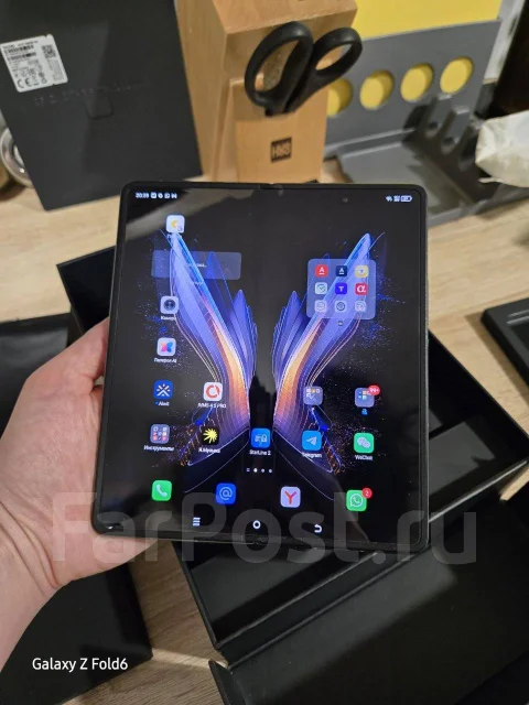 Tecno Phantom V Fold. �/�, 512 ��, �����, 3G, 4G LTE, 5G, NFC ����