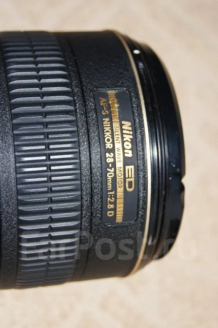 Nikon. ������� ������� 77 �� ����
