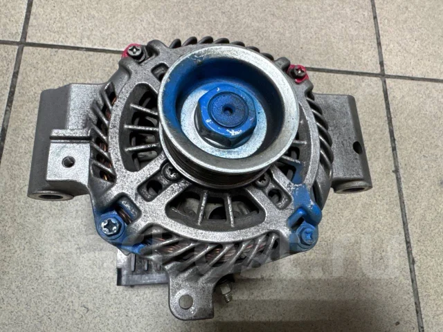 ��������� Mazda L33618300A ����