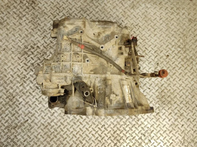 ���� Toyota Corolla 301301A440 301301A440 ����
