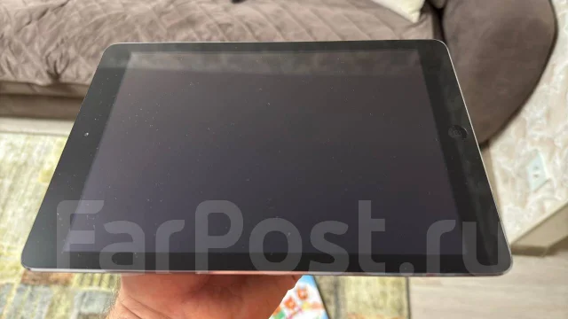 Apple iPad Air 1. 9.7 ������, ������ 64 �� ����