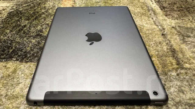 Apple iPad Air 1. 9.7 ������, ������ 64 �� ����