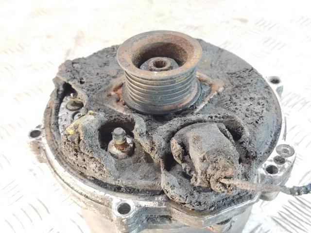 ��������� BMW 7 E38 12317508054 12317508054 ����