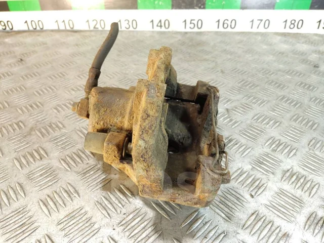 ������� �������� ������ SAAB 9-5 4838975 4838975 ����