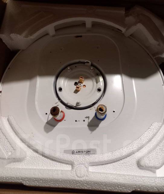 Ariston. 1,8����. ����