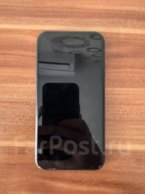Apple iPhone 11. �/�, 64 ��, ������, 3G, 4G LTE, ����������, NFC ����