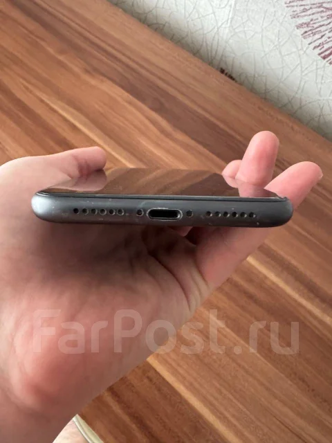 Apple iPhone 11. �/�, 64 ��, ������, 3G, 4G LTE, ����������, NFC ����