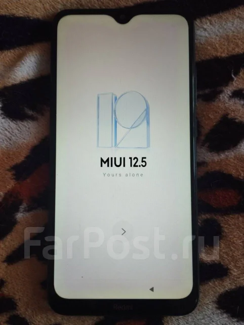 Xiaomi Redmi 8. �/�, 32 �� ����
