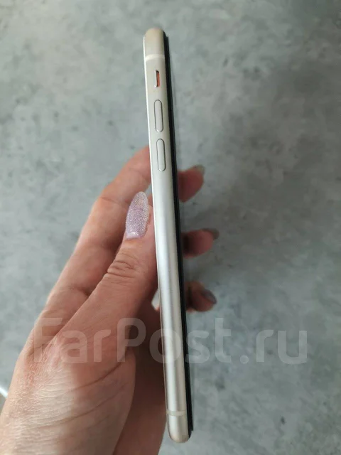 Apple iPhone 11. �/�, 128 ��, �����, 4G LTE ����