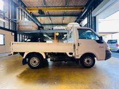 Nissan Vanette Truck ����