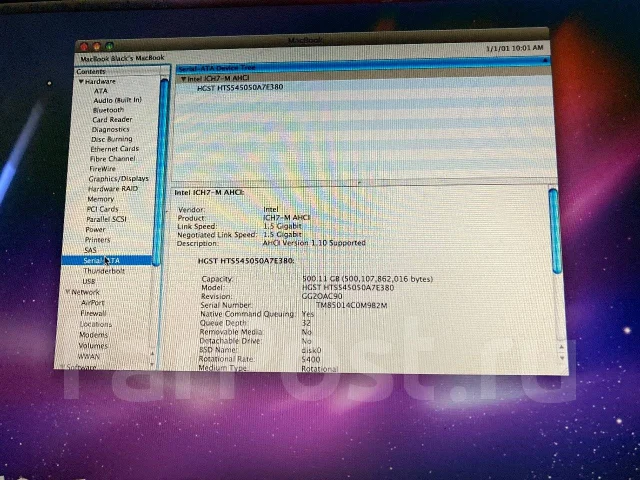 Apple MacBook. 13", 2����, ��� 2048 ��, ���� 500���, WiFi: 1, Bluetooth: 1, ����������� �� 4��. ����
