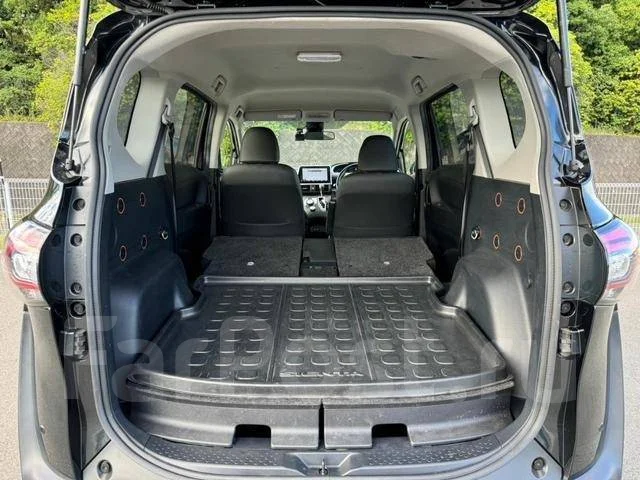 Toyota Sienta. ��������, ��������, 1.5 (103��.�.), ������, 19 000����. ��, �/�. ��� ����� �� ������������ ����
