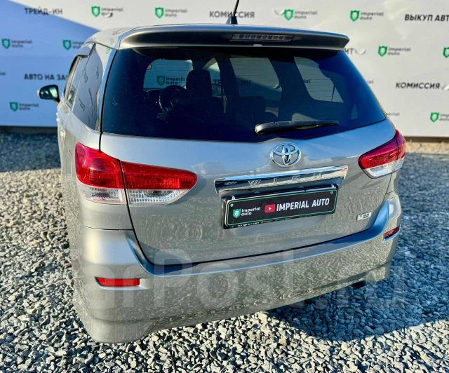 Toyota Wish. �������, 4wd, 1.8 (133��.�.), ������, 136 000����. �� ����