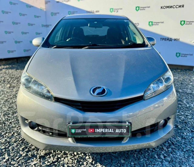 Toyota Wish. �������, 4wd, 1.8 (133��.�.), ������, 136 000����. �� ����