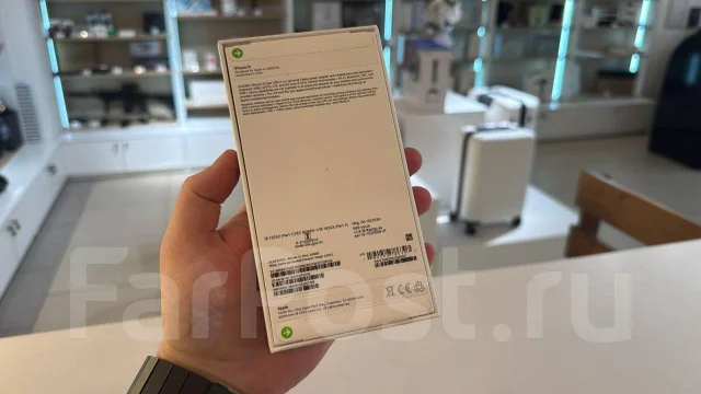 Apple iPhone 13. �����, 256 ��, �������, 4G LTE ����