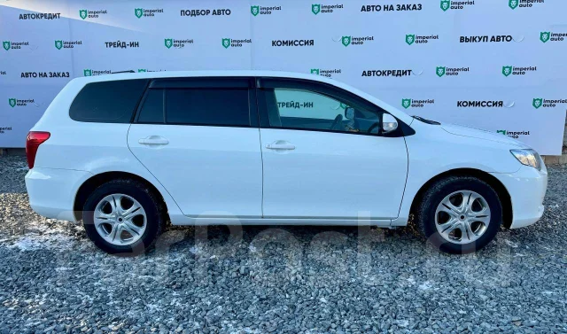 Toyota Corolla Fielder. ��������, ��������, 1.5 (110��.�.), ������, 195 000����. �� ����