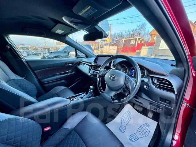 Toyota C-HR. ��������, 4wd, 1.2 (116��.�.), ������, 78 000����. �� ����