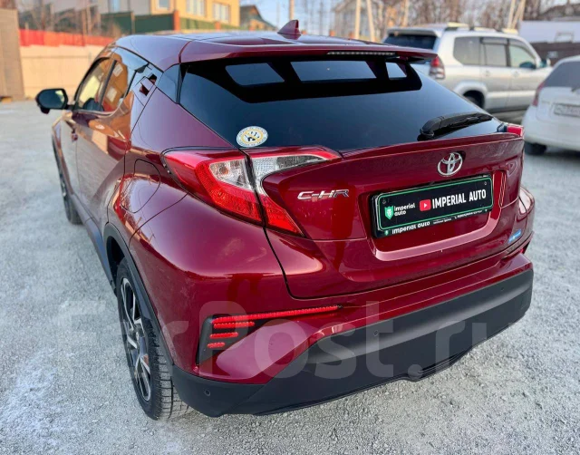 Toyota C-HR. ��������, 4wd, 1.2 (116��.�.), ������, 78 000����. �� ����