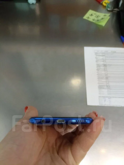 Honor 10i. �/�, 128 ��, �������, 4G LTE, Dual-SIM, NFC ����