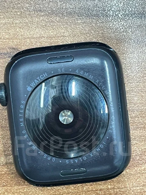 Apple Watch SE 2. GPS, NFC, IP67, IP68 ����