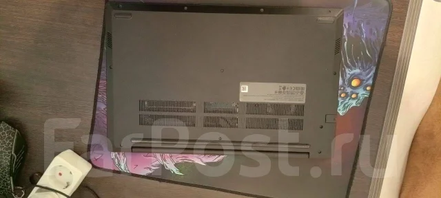 Lenovo V15. 15.6", 2,4����, ��� 12 ��, ���� 1 024���, WiFi: 1, Bluetooth: 1, ����������� �� 2��. ����