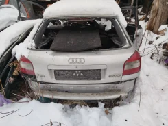 Audi A3 ����