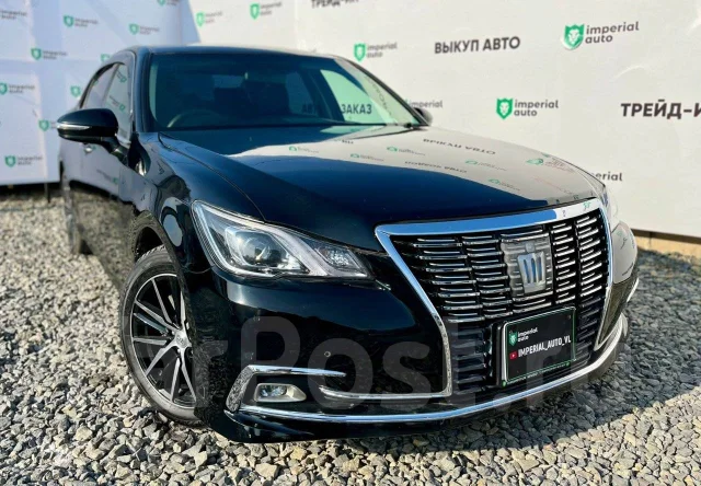 Toyota Crown. ��������, ������, 2.5 (178��.�.), ������, 185 000����. �� ����