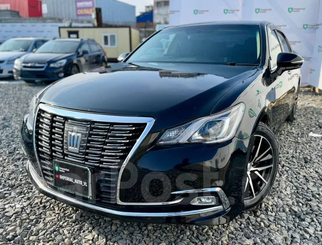 Toyota Crown. ��������, ������, 2.5 (178��.�.), ������, 185 000����. �� ����