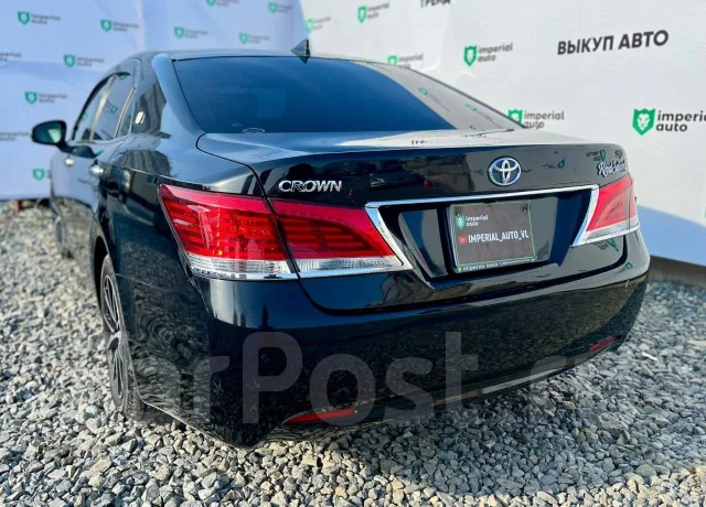 Toyota Crown. ��������, ������, 2.5 (178��.�.), ������, 185 000����. �� ����