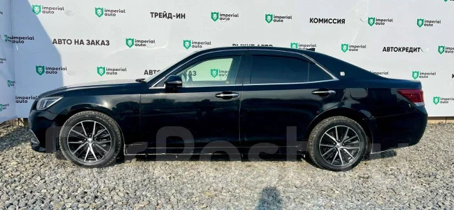 Toyota Crown. ��������, ������, 2.5 (178��.�.), ������, 185 000����. �� ����