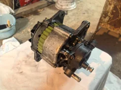 ��������� Mazda bongo RFJ518300A ����