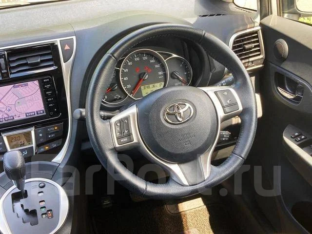 Toyota Ractis. ��������, ��������, 1.3 (99��.�.), ������, 25 000����. ��, �/�. ��� ����� �� ������������ ����